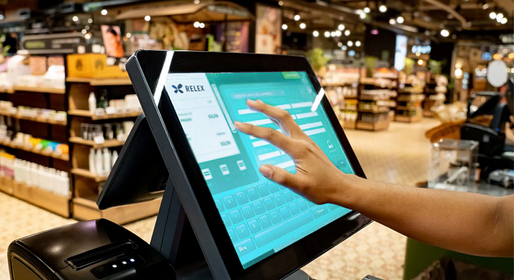 работа за ноутбуком